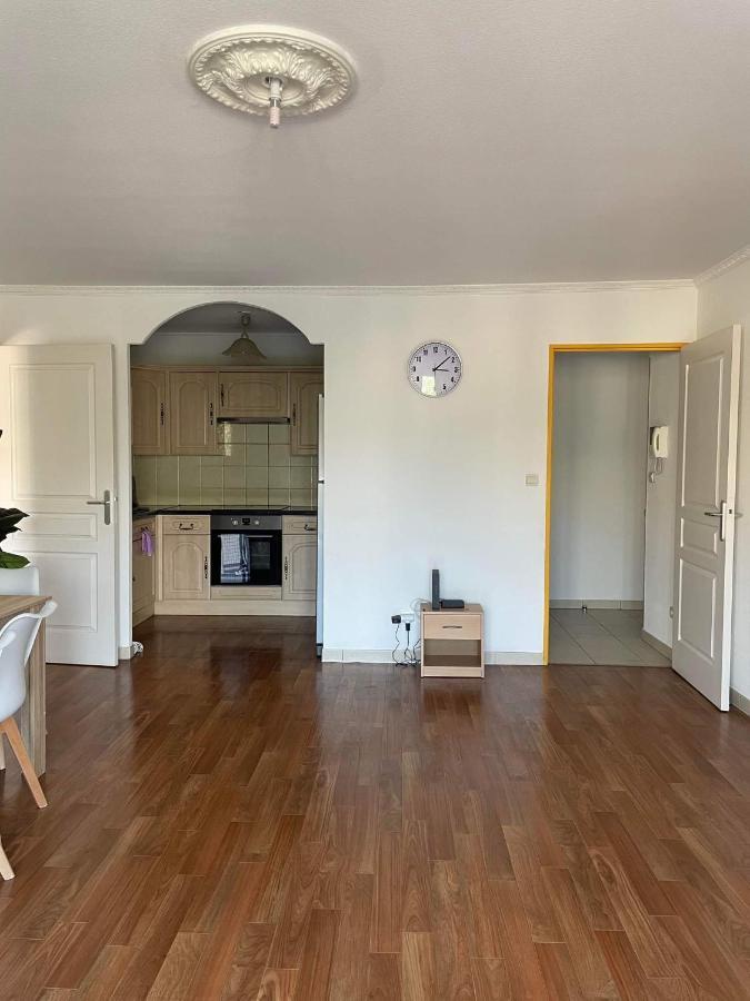 Apartament Chhun Draguignan Zewnętrze zdjęcie
